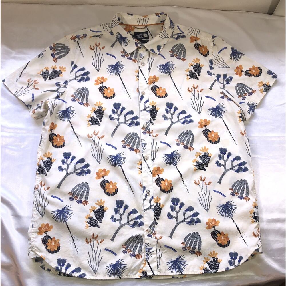 The North Face Button Up Cactus Flower Desert Plant Graphics Shirt Mens Size XXL
